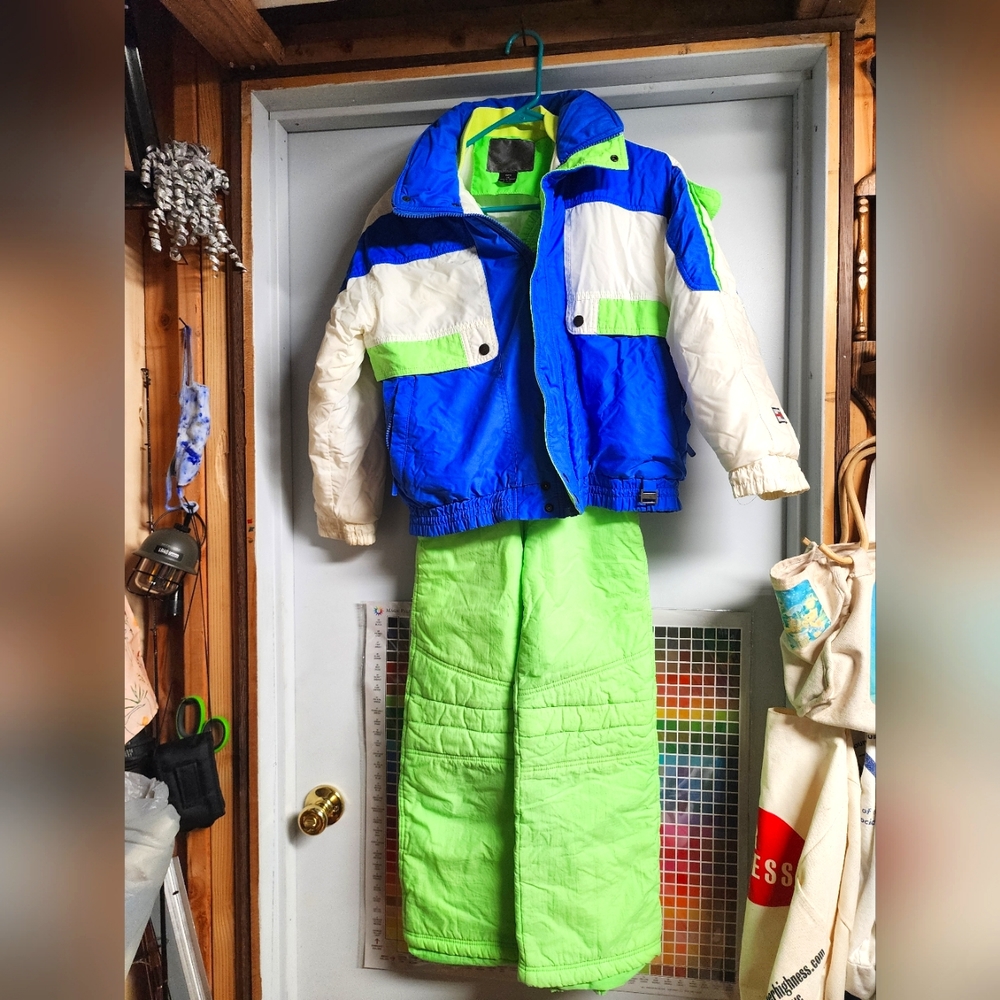 1990s vintage kids meon snow suit for skiing snowboard size 12 with recco beacon